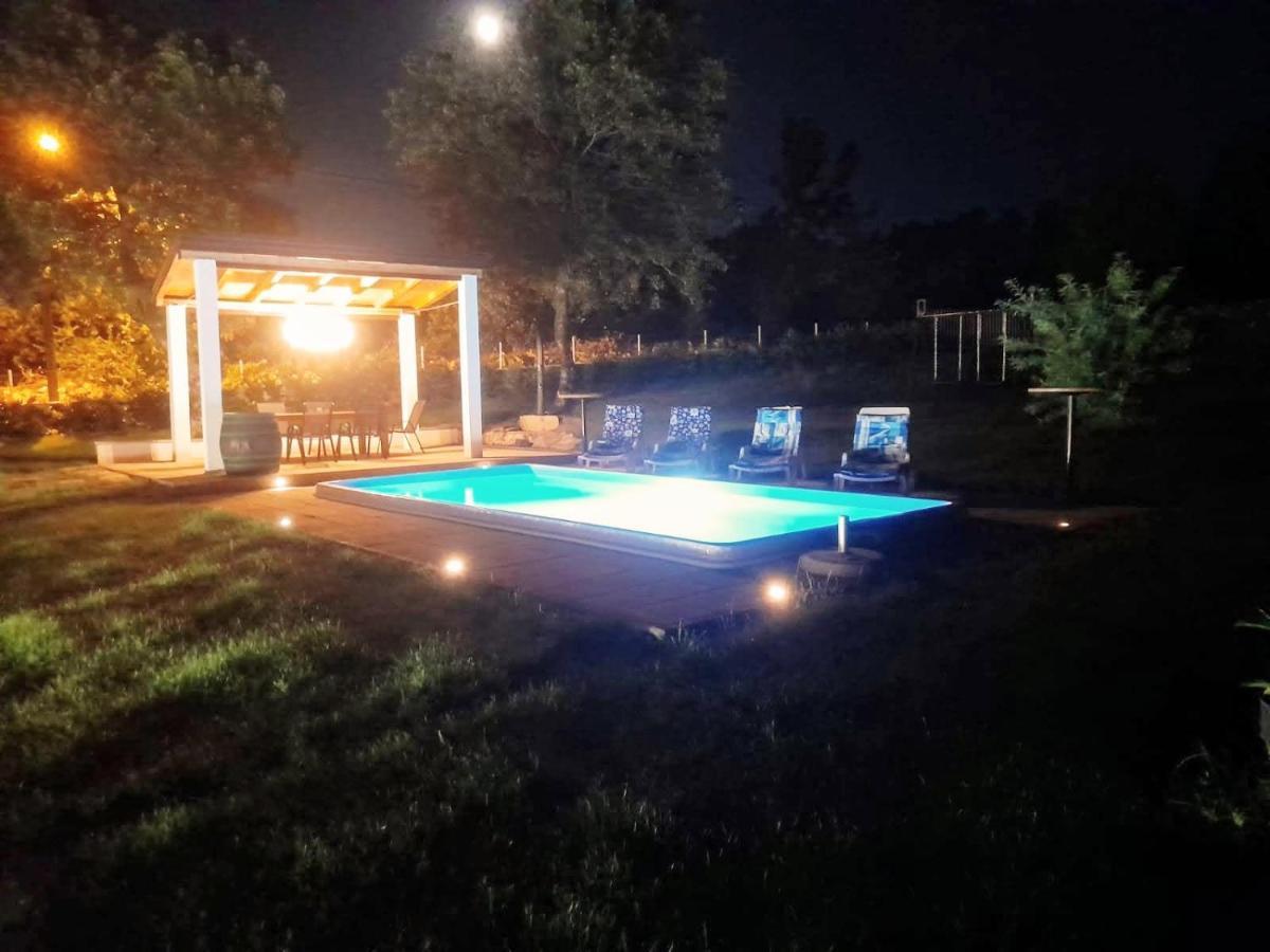 Villa Marie With Pool, Two Bedrooms For 4+2Kids Cavoglave Esterno foto