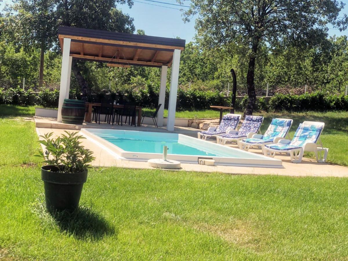 Villa Marie With Pool, Two Bedrooms For 4+2Kids Cavoglave Esterno foto