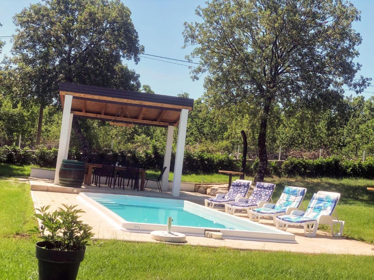 Villa Marie With Pool, Two Bedrooms For 4+2Kids Cavoglave Esterno foto